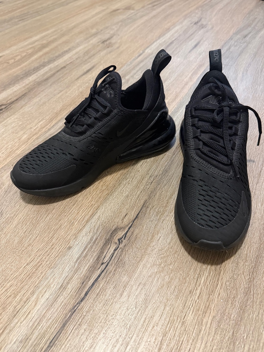 Nike Air Max 270 Sneakers - Triple Black